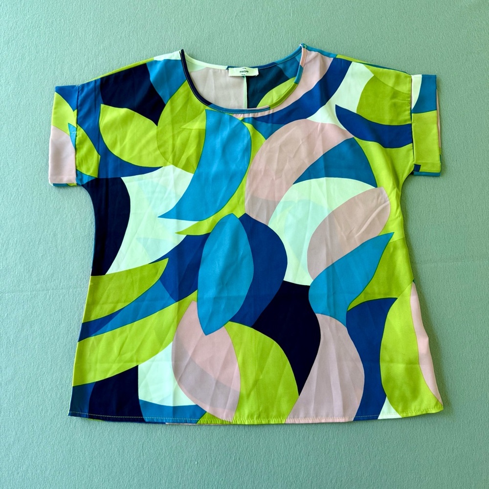 Entro Colorful Abstract Print Top - Picture 1 of 6